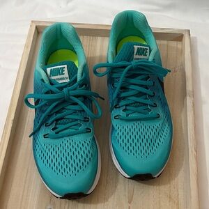 Nike Air Zoom Pegasus 34 Kids Sneakers